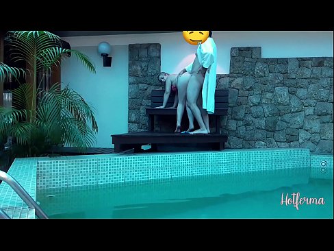 ❤️ Boss invites maid to the pool, but couldn't resist a hot Super sex at en-us.pornxlxx.ru ❌